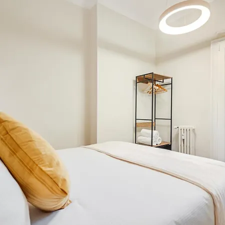 Nirone 19 * Milano